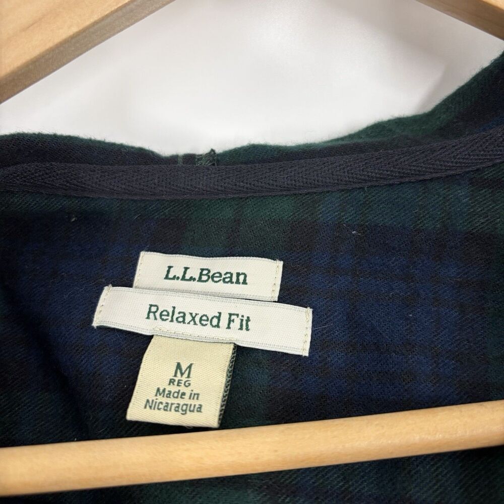 LL Bean Shirt Jacket Size Medium Women Navy Scotch Plaid Flannel Zip Hoodie - Picture 3 of 8
